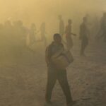 وسط غبار المجاعة